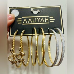 gold hoop earring set    3 piece large hoops